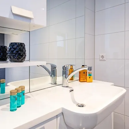 Guest house Wulpenweid Bed & Parking Den Burg